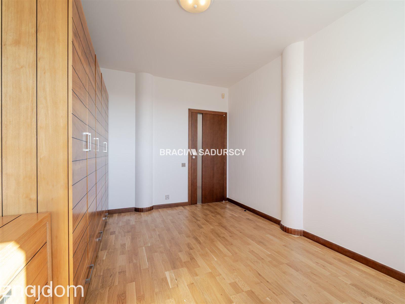 Bronowice Salwator Tower 13 piętro widok balkon - zdjęcie 26