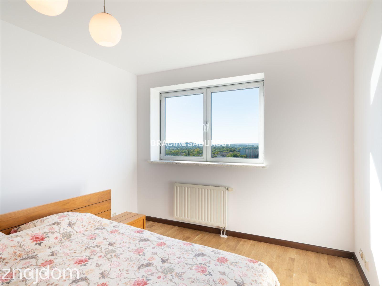 Bronowice Salwator Tower 13 piętro widok balkon - zdjęcie 31