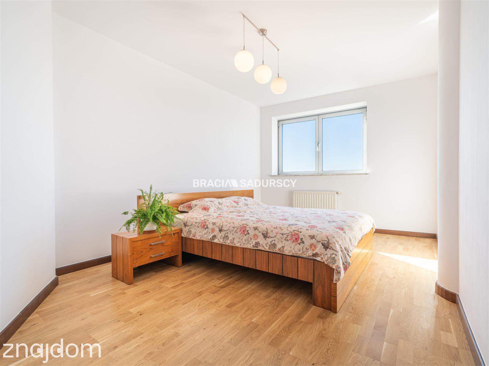 Bronowice Salwator Tower 13 piętro widok balkon - zdjęcie 32