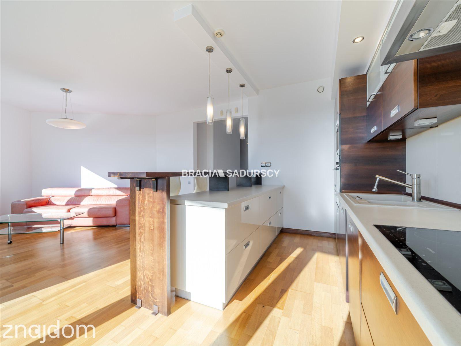 Bronowice Salwator Tower 13 piętro widok balkon - zdjęcie 37