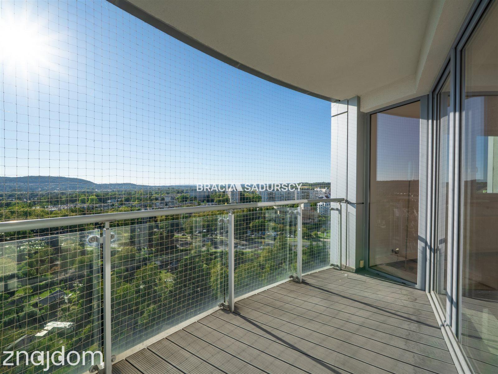 Bronowice Salwator Tower 13 piętro widok balkon - zdjęcie 42