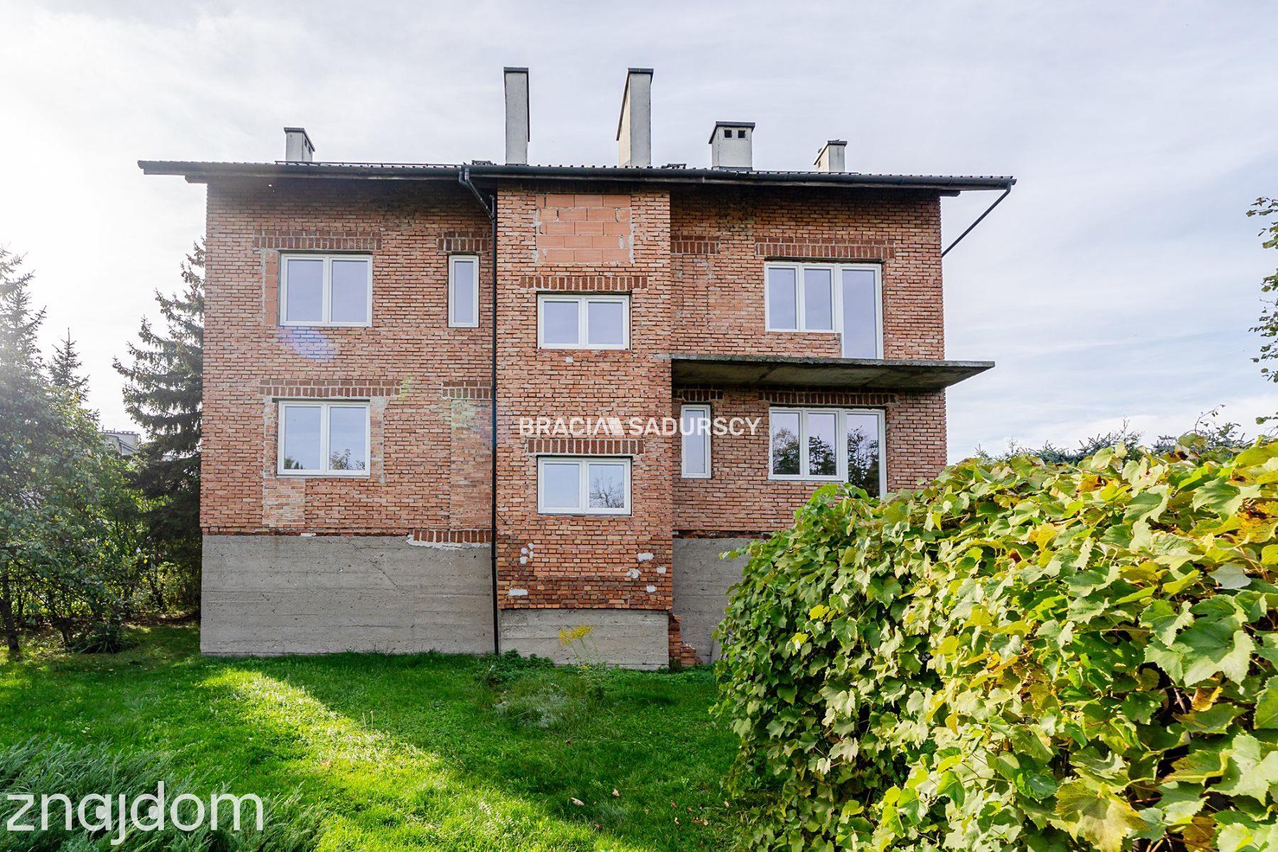 budynek| 409,95 m² | działka 1056 m² | inwestycja - zdjęcie 2