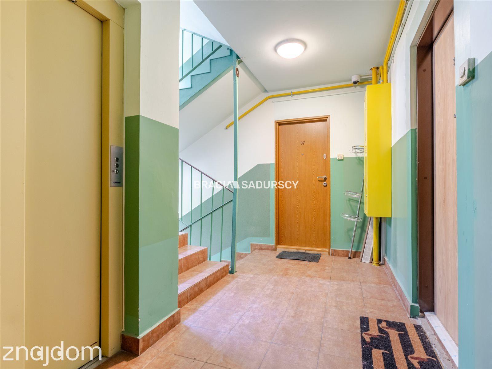 Duży potencjał, 3-4 pokoje, Balkon, Winda - zdjęcie 18