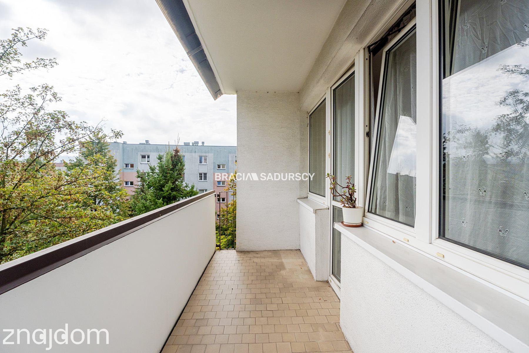 3 pok/ osobna kuchnia/ balkon- ul. Stojałowskiego. - zdjęcie 42