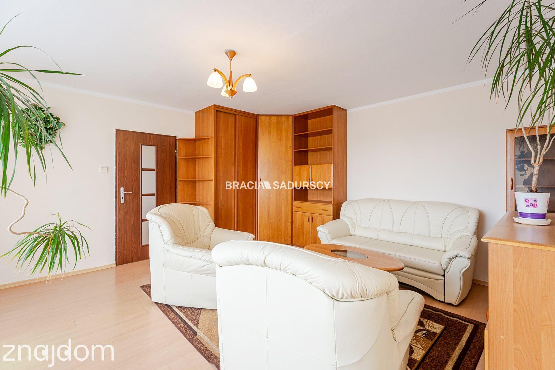 3 pok/ osobna kuchnia/ balkon- ul. Stojałowskiego. - zdjęcie 46
