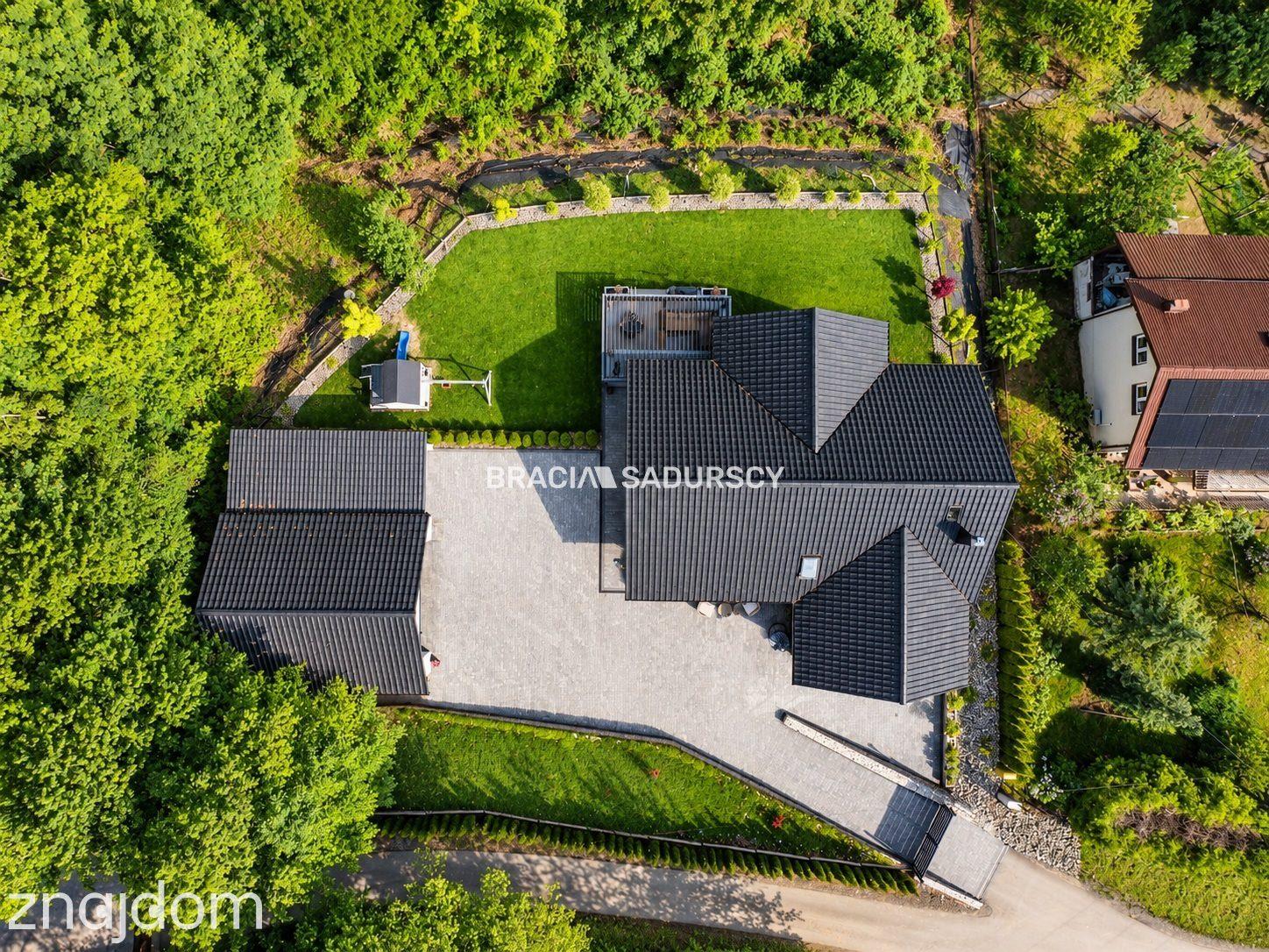 Kameralny dom wraz z leśną działką - 5 sypialni - zdjęcie 6