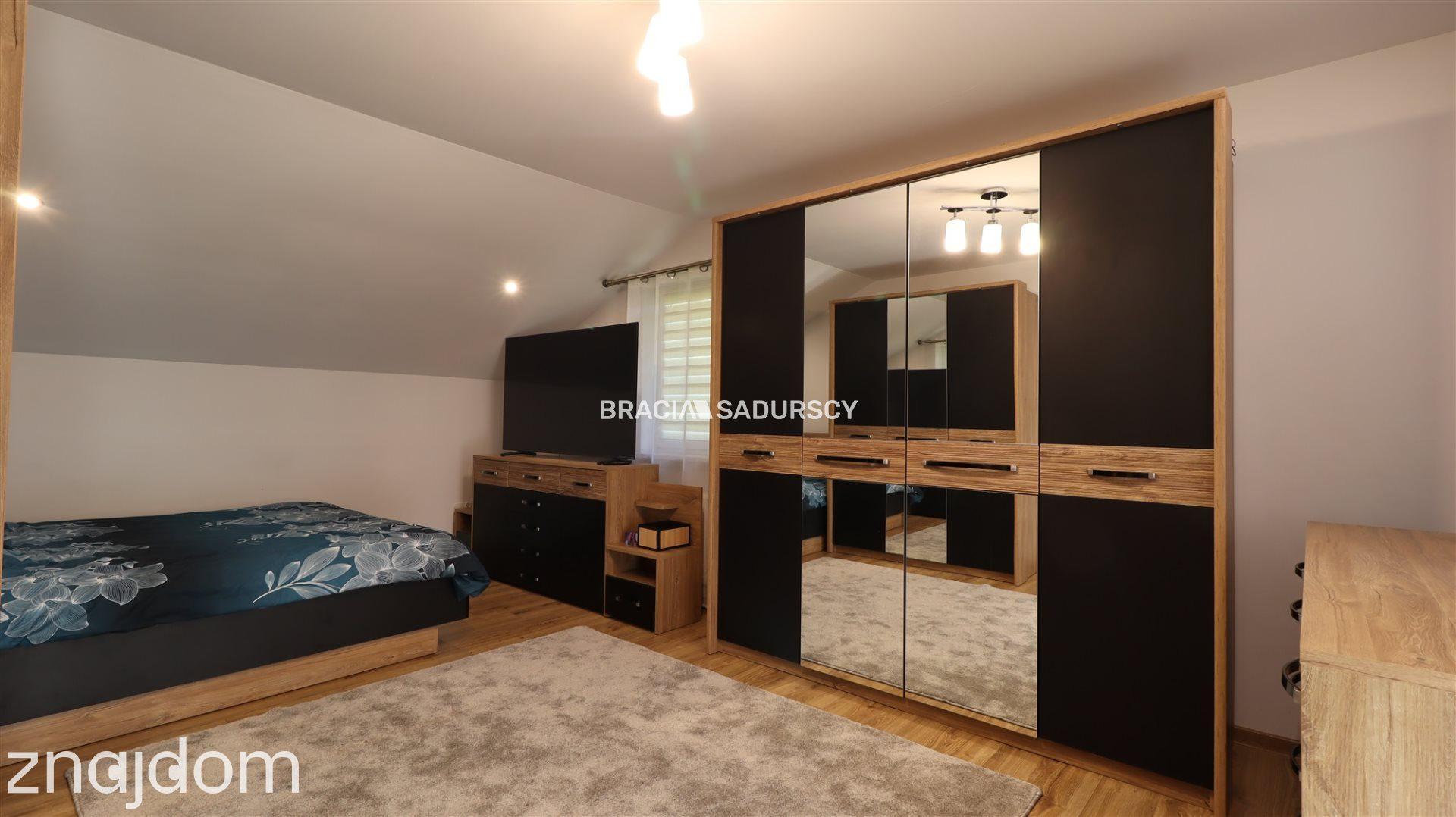 DOM 100M2 SZCZYRZYC 4 POKOJE CENTRUM 5 ARÓW - zdjęcie 25