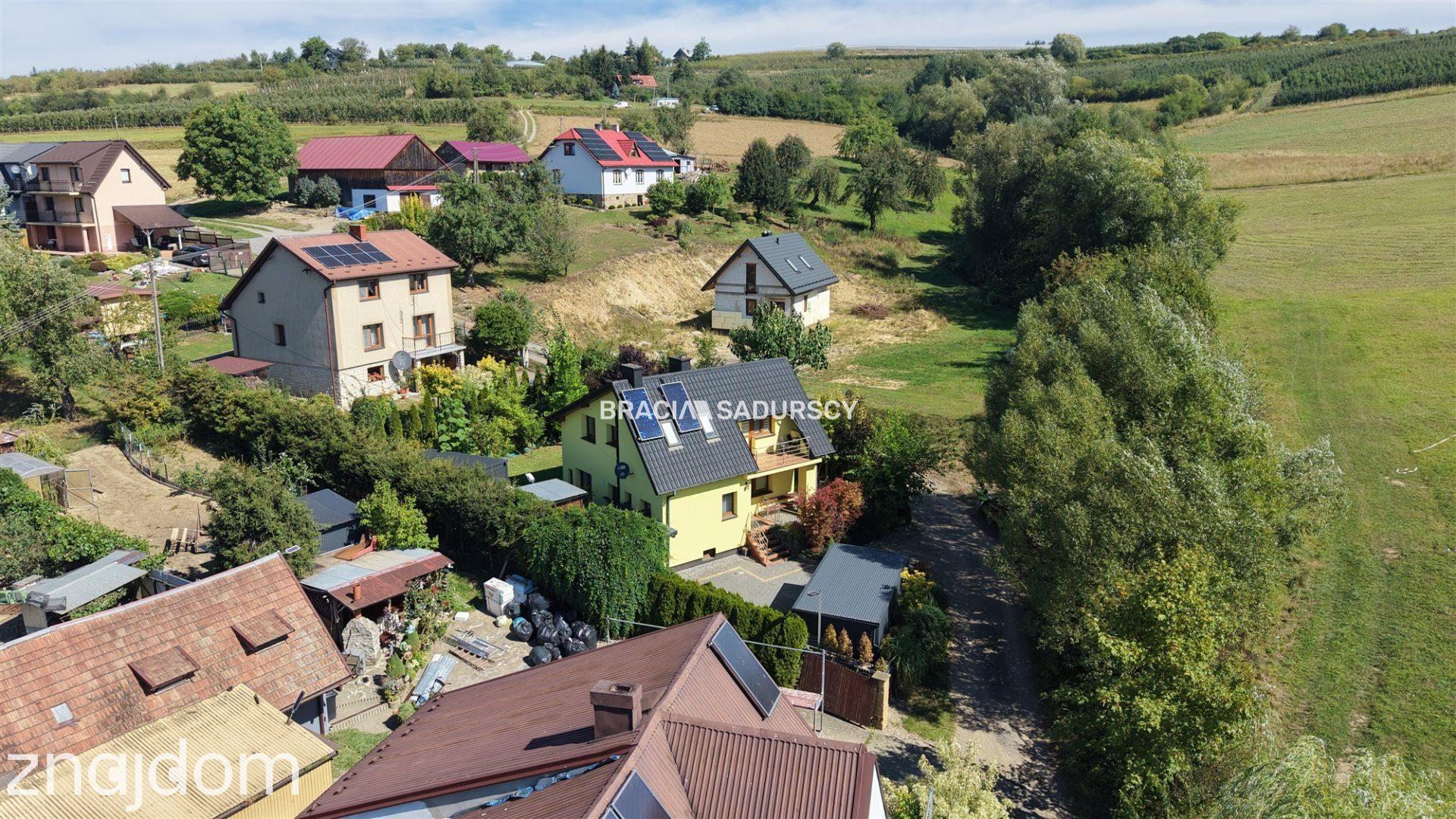 DOM 100M2 SZCZYRZYC 4 POKOJE CENTRUM 5 ARÓW - zdjęcie 33