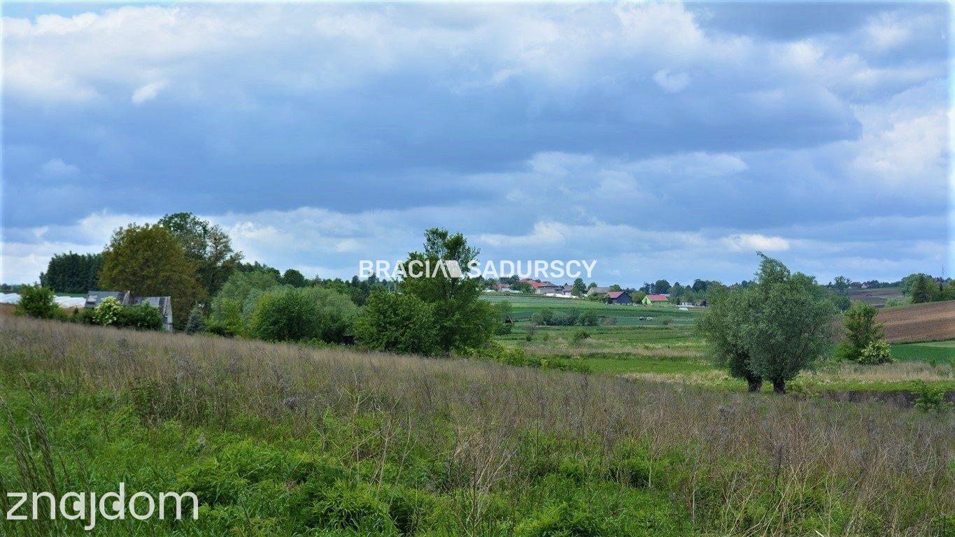 Działka budowlano-rolna o pow.: 1622 m2
