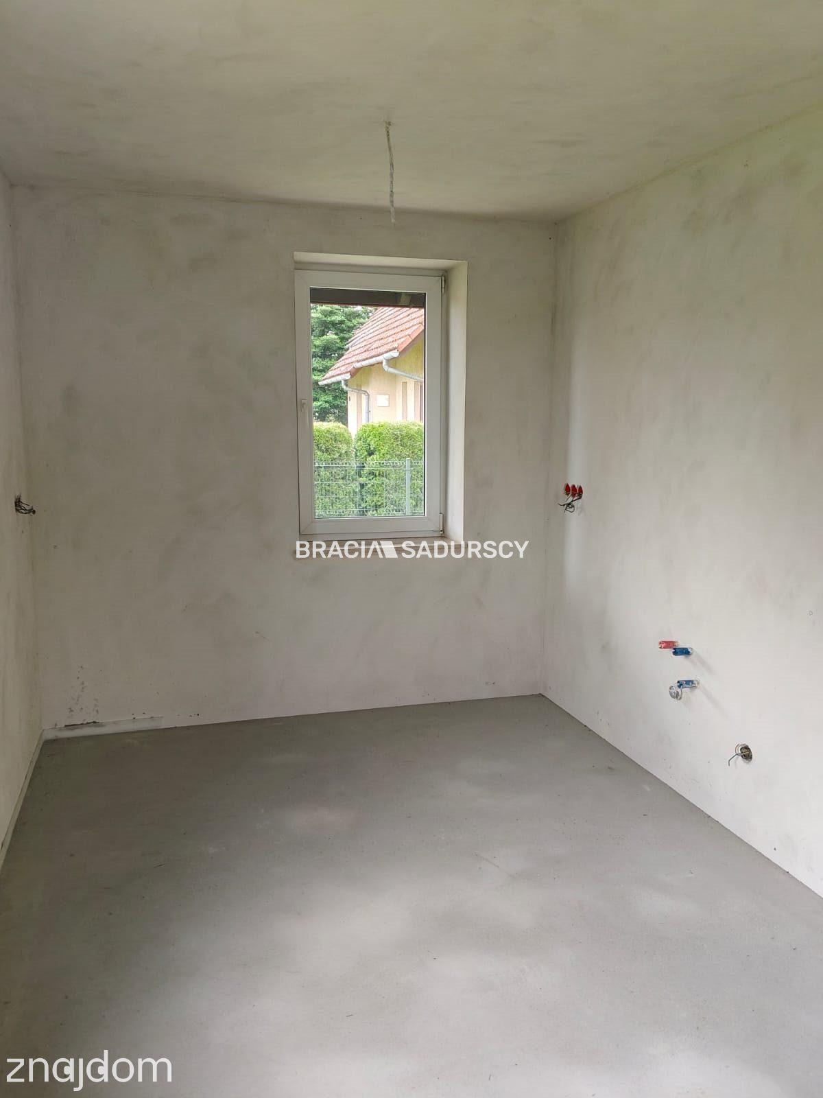 Dom w trakcie budowy w Sobolowie  gm.Łpanów - zdjęcie 10