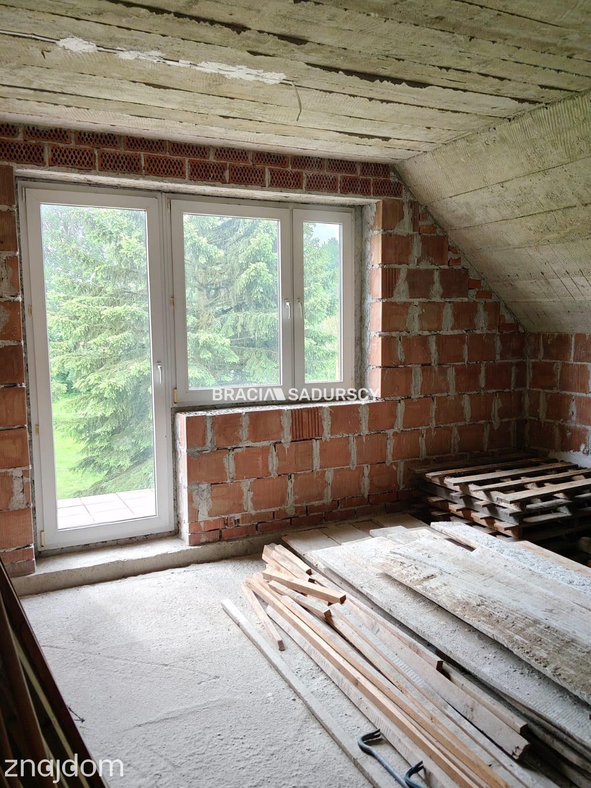 Dom w trakcie budowy w Sobolowie  gm.Łpanów - zdjęcie 20