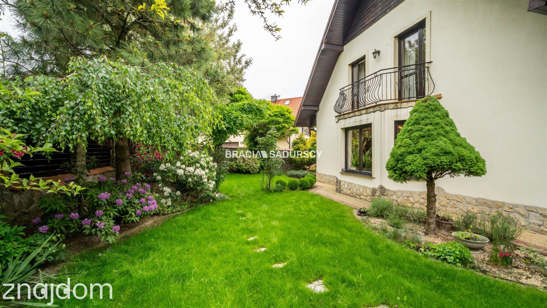 ZADBANY,WYSOKI STANDARD DOM OK 230 M2 - zdjęcie 11