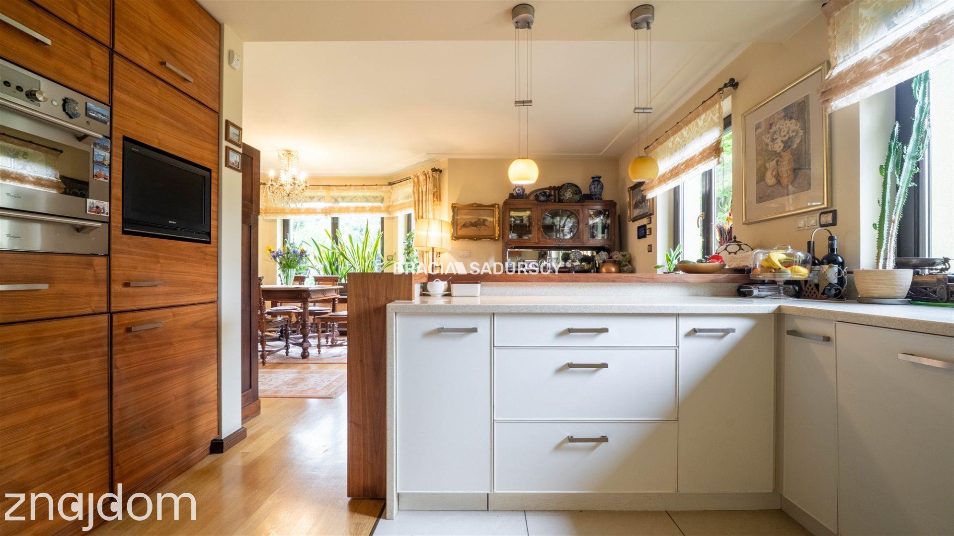 ZADBANY,WYSOKI STANDARD DOM OK 230 M2 - zdjęcie 27