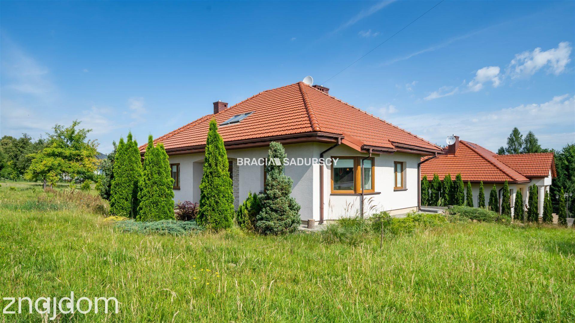 Nowoczesny dom parterowy w Łapanowie - zdjęcie 27