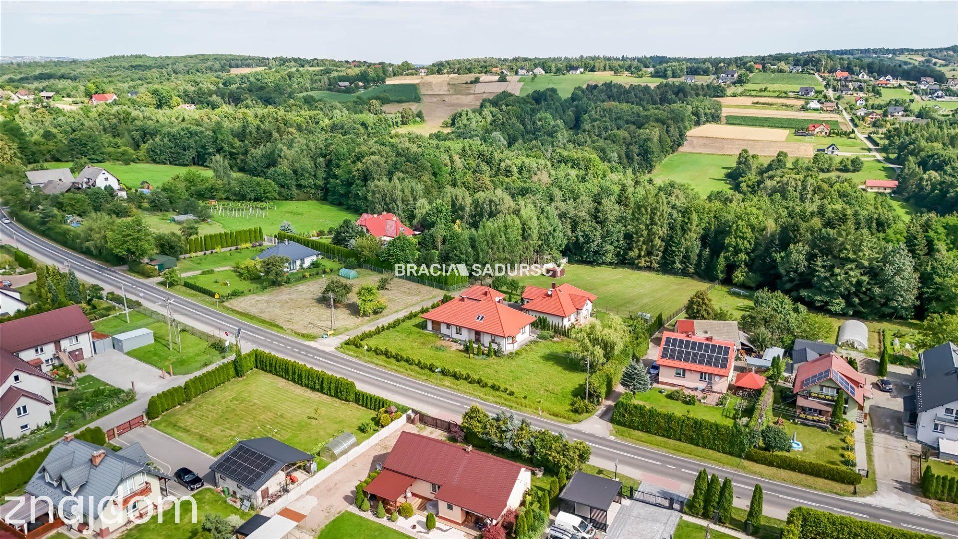 Nowoczesny dom parterowy w Łapanowie - zdjęcie 34