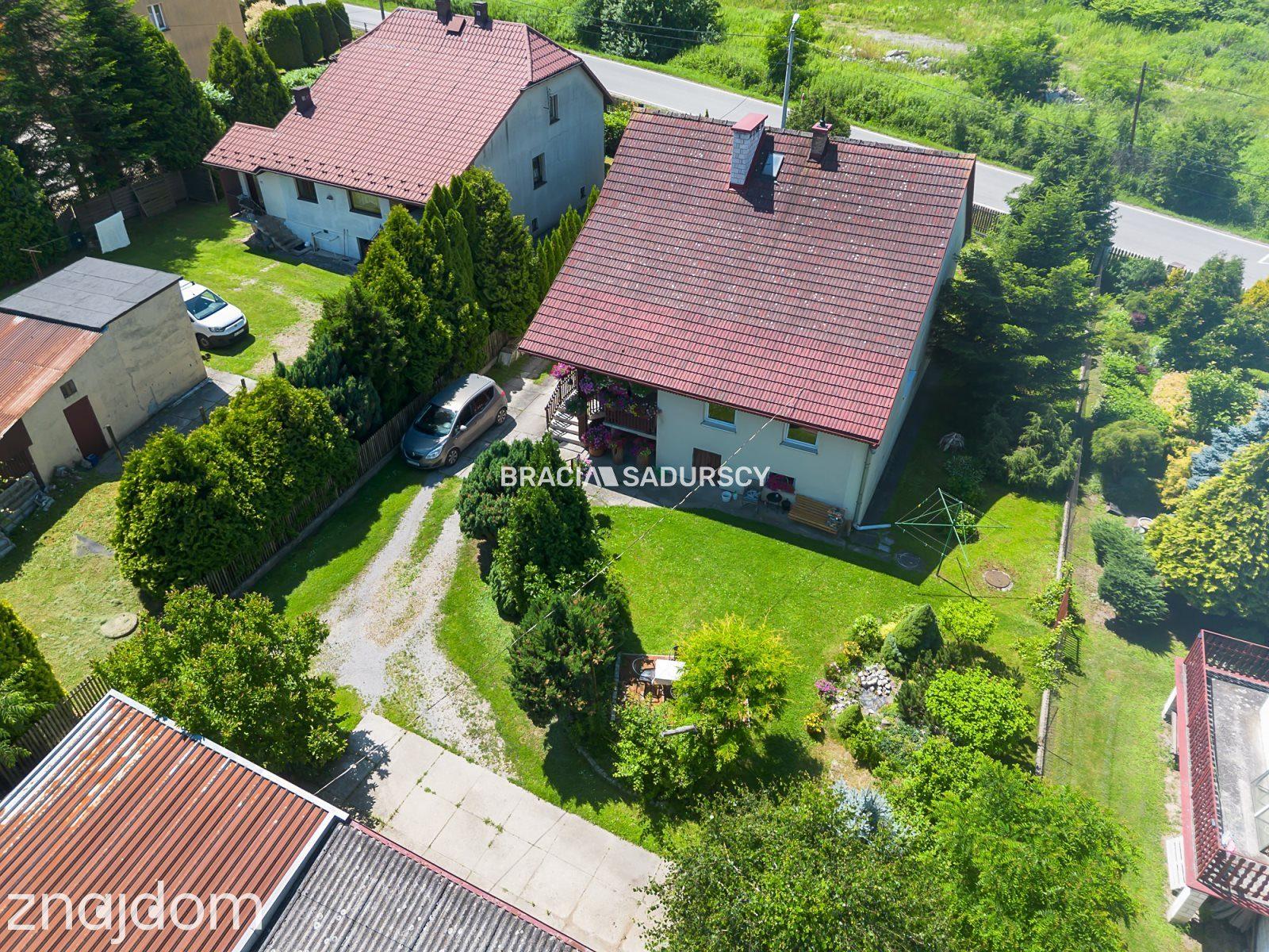 Dom z dużą działką budowlaną. Rzozów 71 arów. - zdjęcie 3
