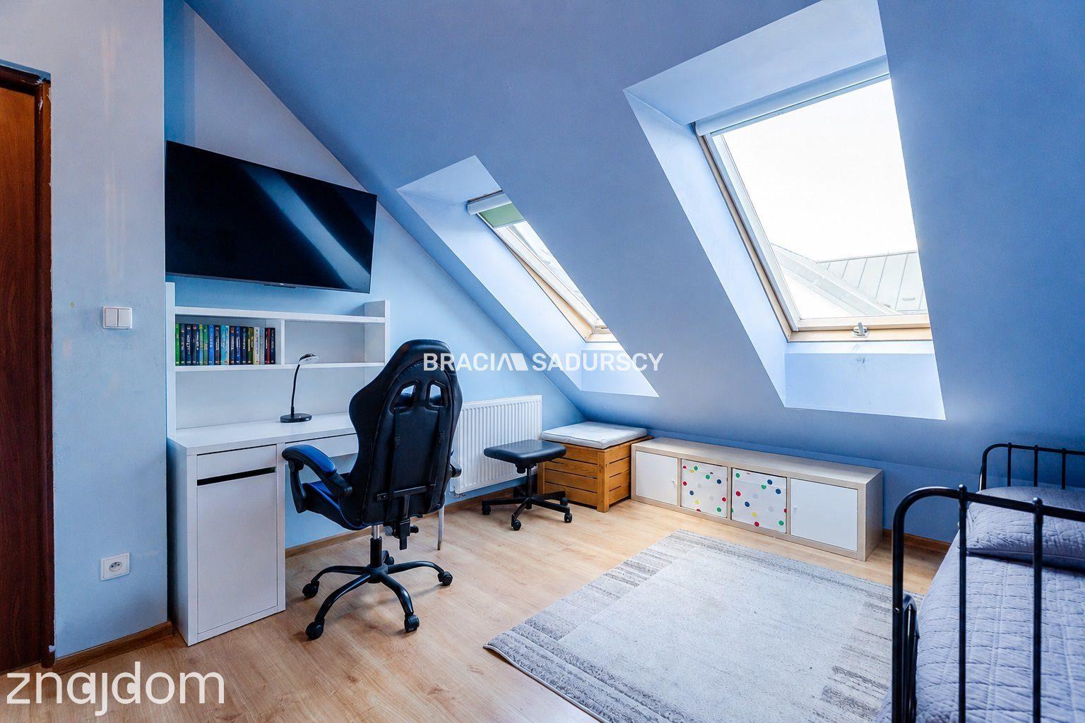 2-pok, 48 m² (ok. 60 m² po podłodze), balkon - zdjęcie 2