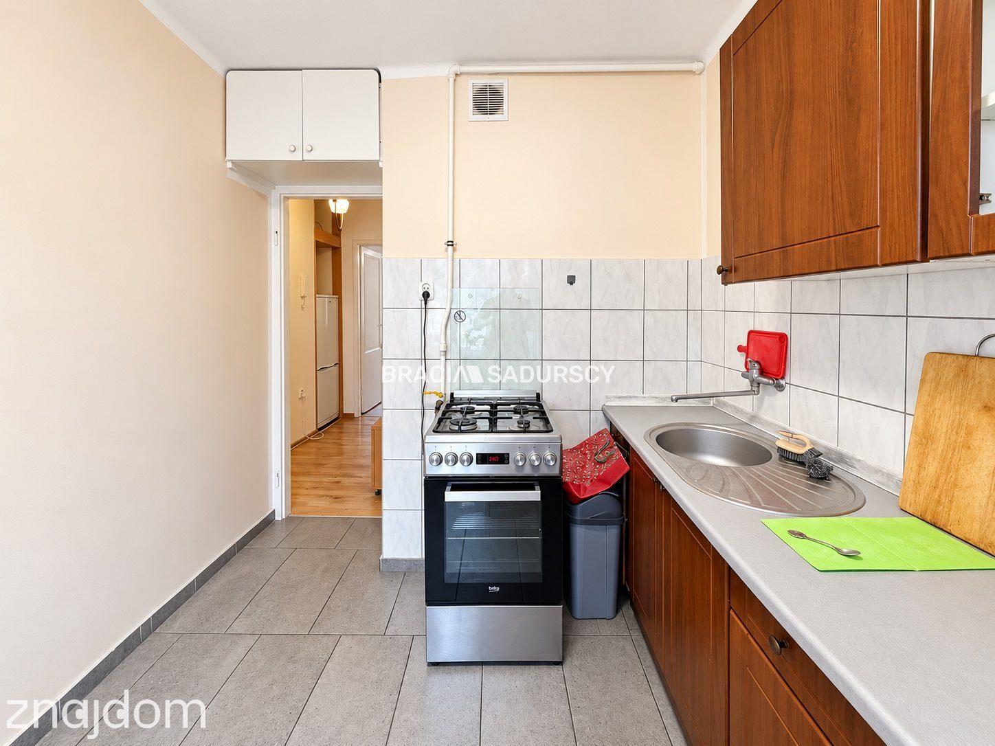 2 osobne pok, kuchnia, łazienka, balkon, piwnica - zdjęcie 12