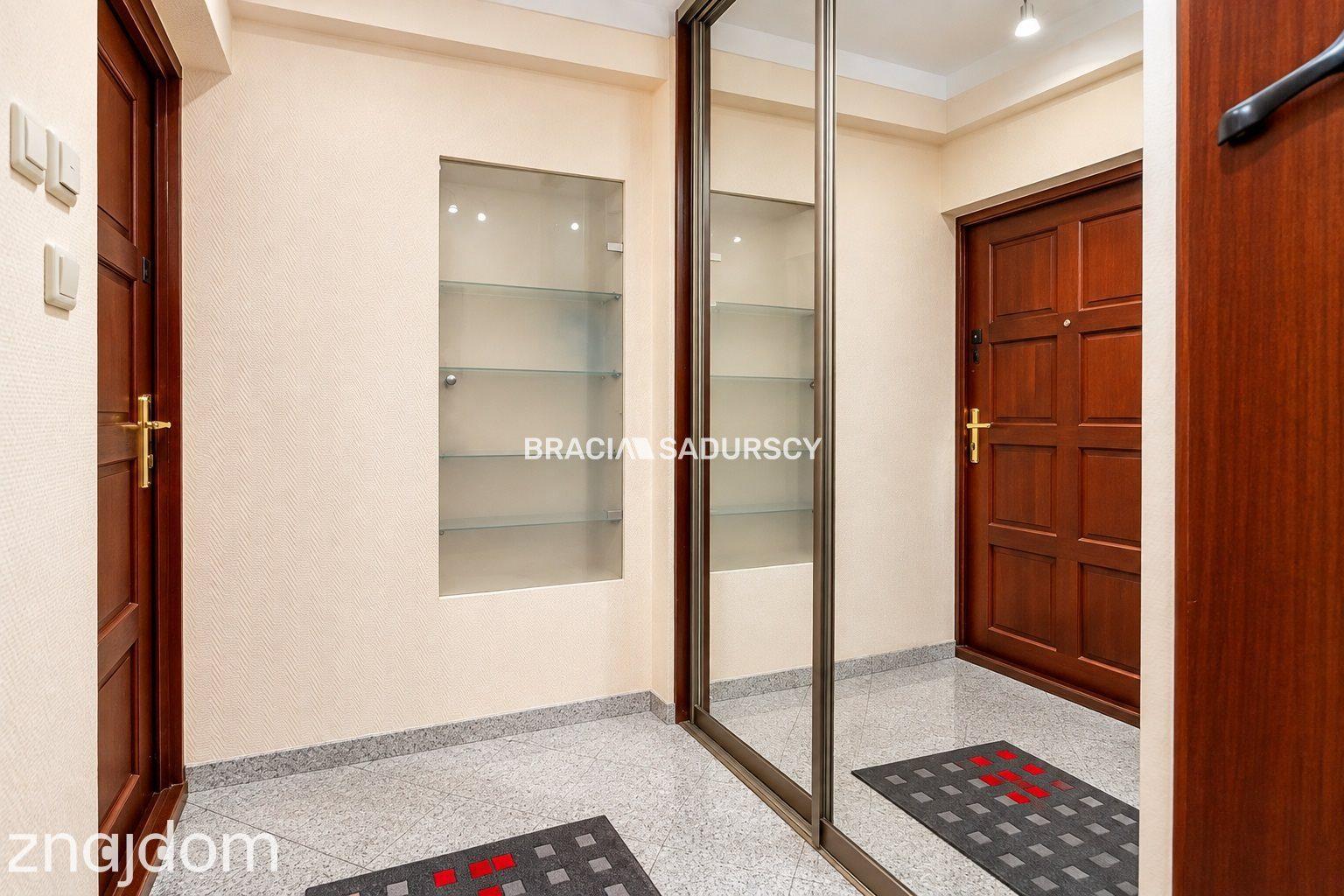 Trzy pokoje | Znakomity stan | Do wejścia | 74m2 - zdjęcie 12