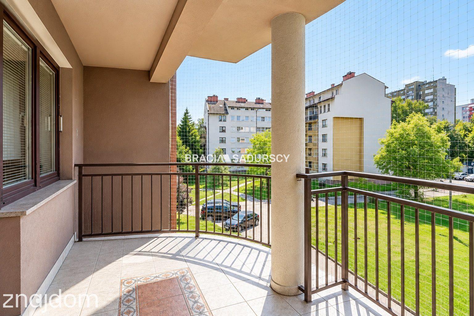 Trzy pokoje | Znakomity stan | Do wejścia | 74m2 - zdjęcie 3