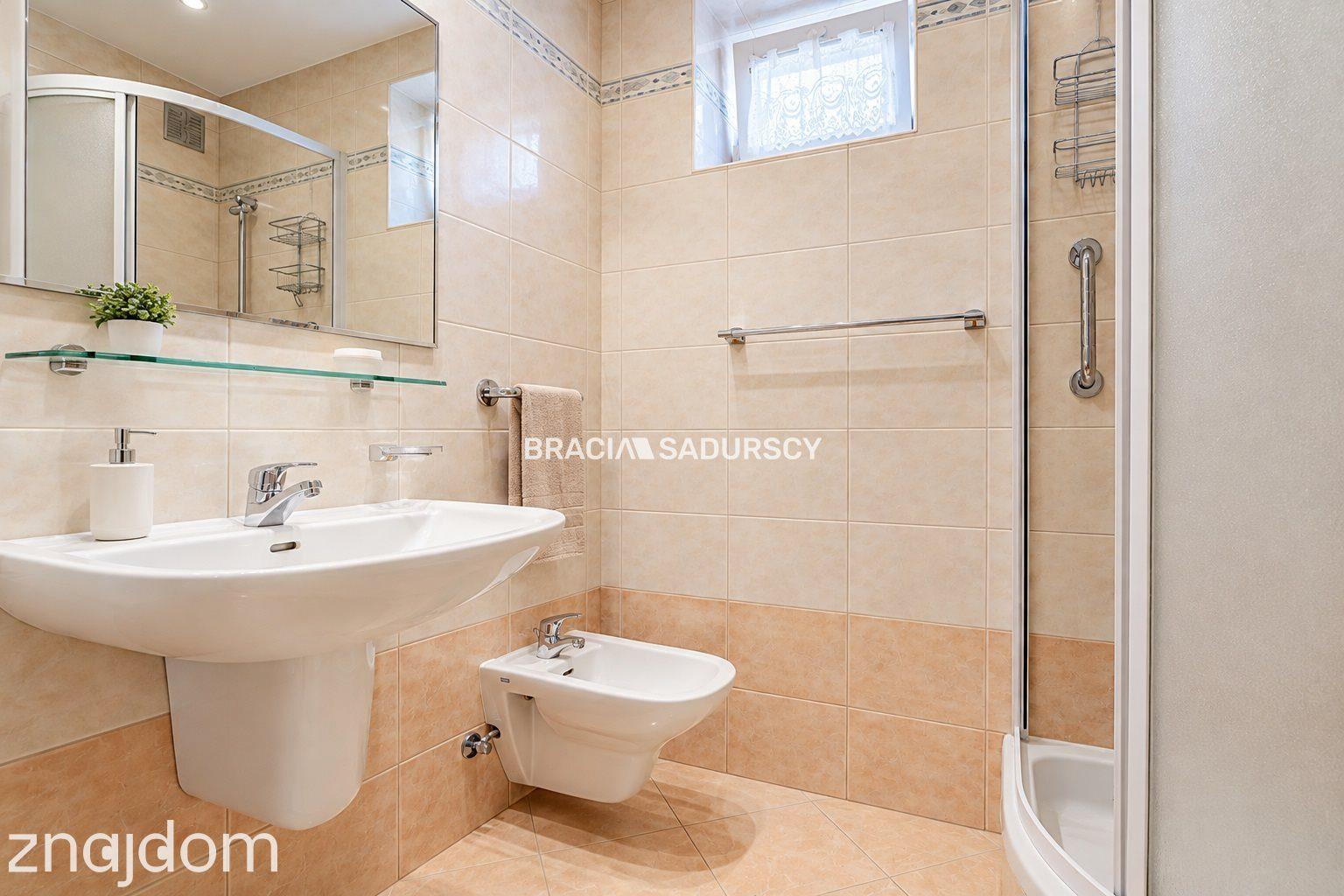 Trzy pokoje | Znakomity stan | Do wejścia | 74m2 - zdjęcie 32