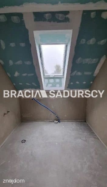 Domy blisko jezior, lasów i skałek. - zdjęcie 5