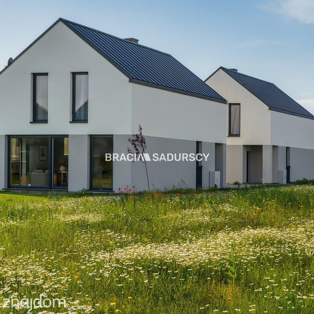 Dom Wolnostojący 140 m2 z tarasem w MNIKOWIE - zdjęcie 35