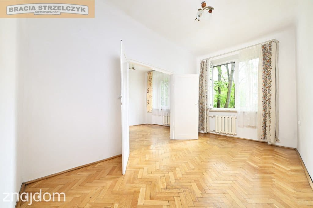 2 pokoje w kamienicy na Woli