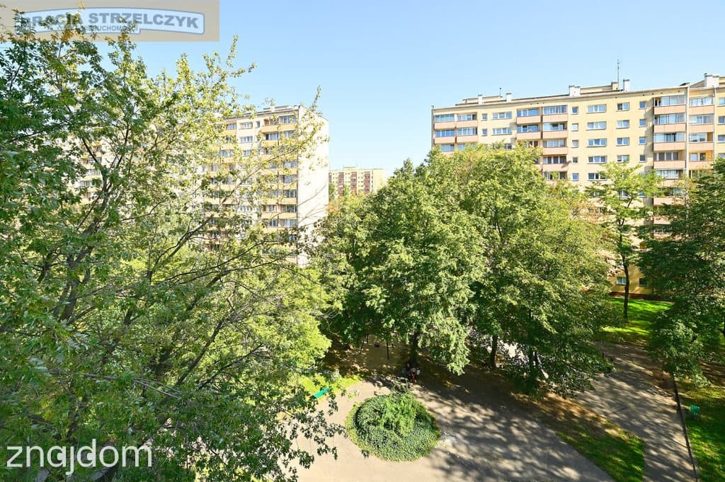 Okazja! Dwa pokoje, balkon, metro! - zdjęcie 7