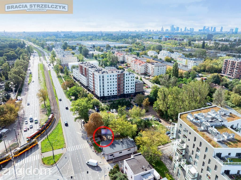 Atrakcyjna działka przy skrzyżowaniu głównych ulic - zdjęcie 2