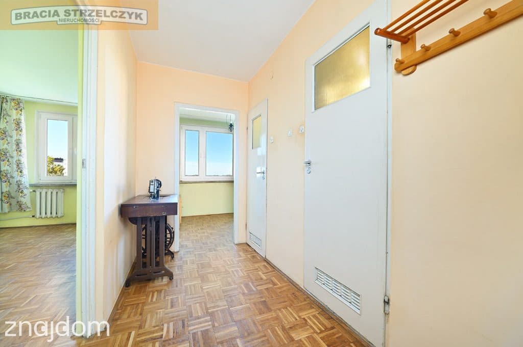 Trzypokojowe mieszkanie z pięknym widokiem na panoramę Bielan. - zdjęcie 9