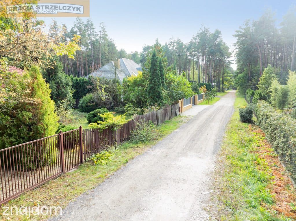 Dom wolnostojący w miejscowości Siestrzeń. - zdjęcie 15