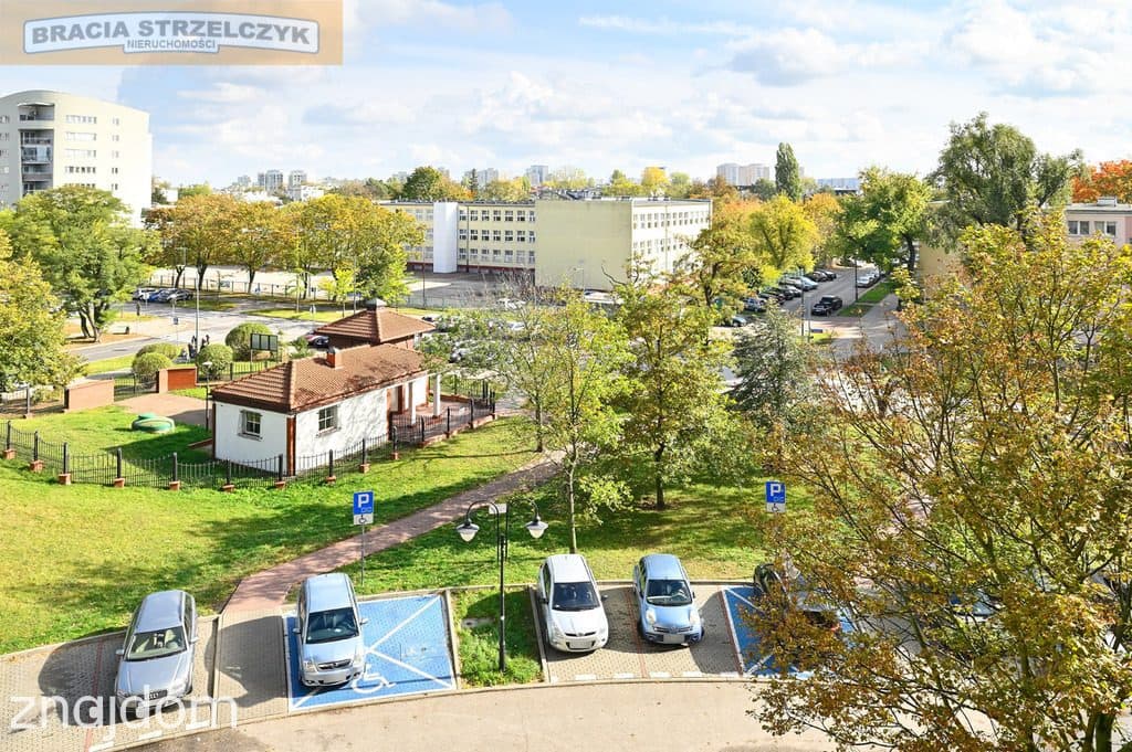 Rozkładowe z oddzielną widną kuchnią do remontu - zdjęcie 15