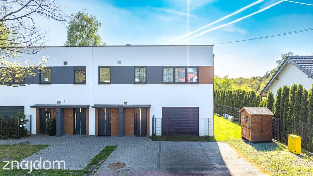 Nowoczesne, wykończone w 2024 roku z dużym tarasem - zdjęcie 17