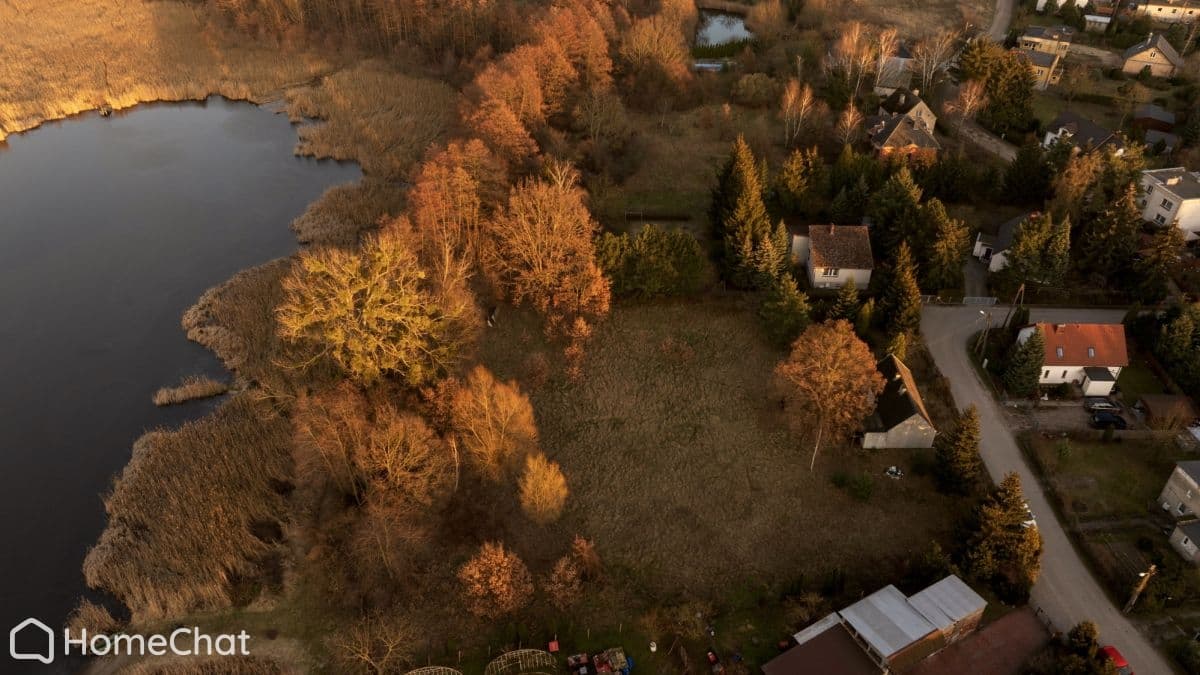 Działka przy jeziorze w Kiekrzu - zdjęcie 3