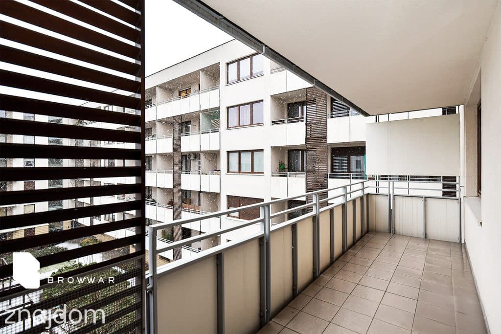 Po remoncie, nowoczesne z dużym balkonem - zdjęcie 10