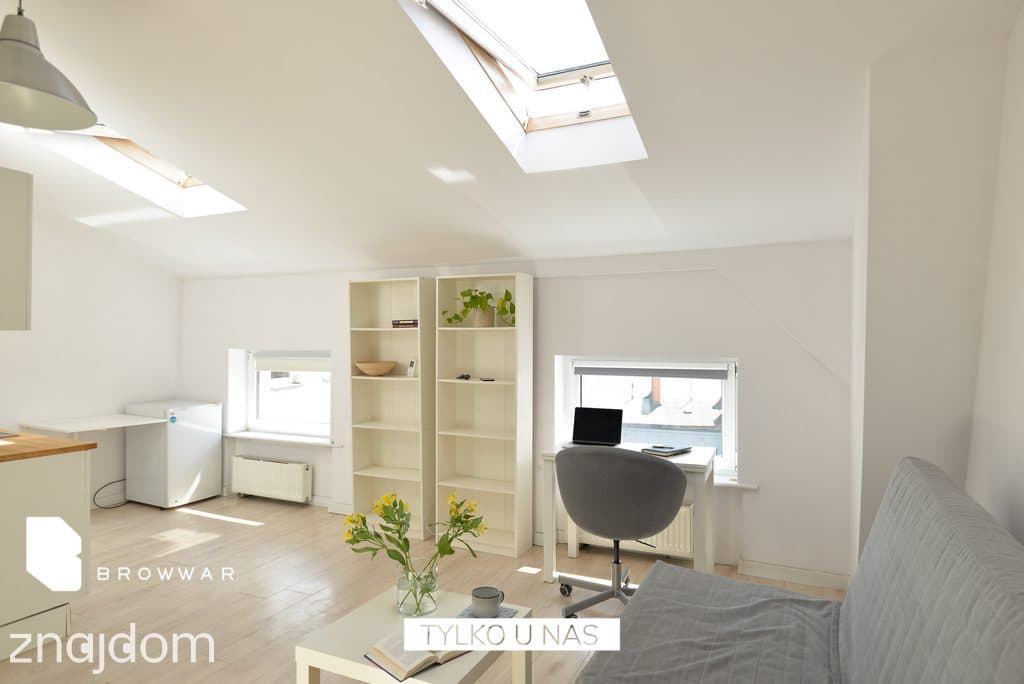 Studio 22 m² w kamienicy | Długa 4 - zdjęcie 2