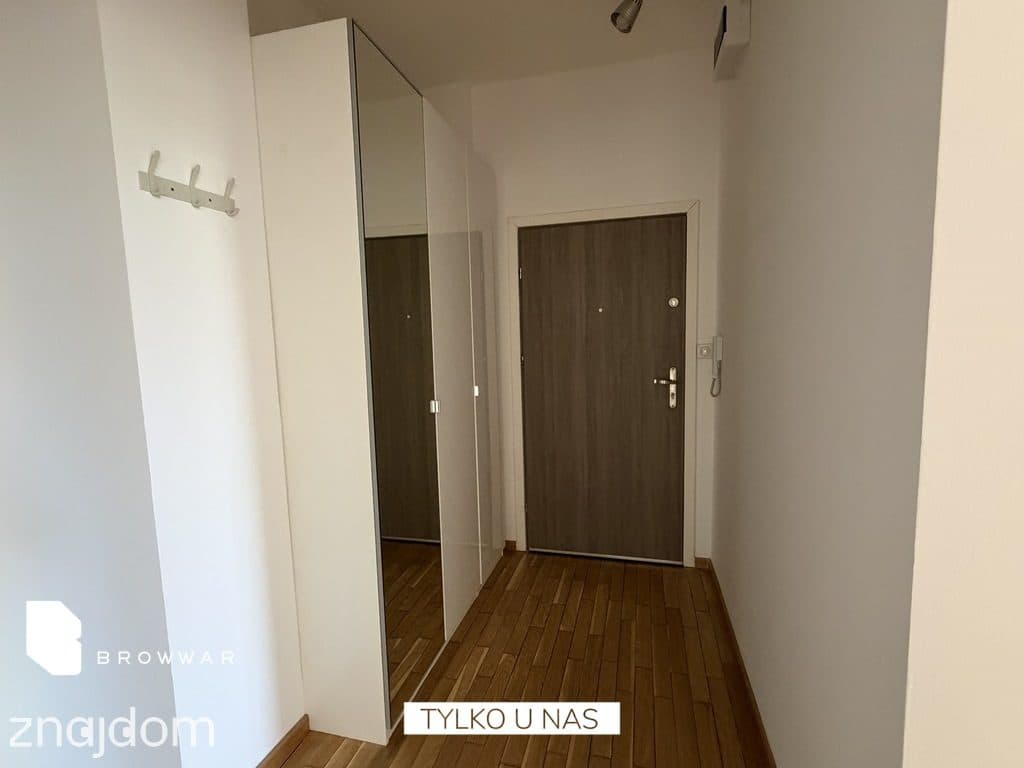 Odnowiona kawalerka przy Arenie | loggia | piwnica - zdjęcie 9