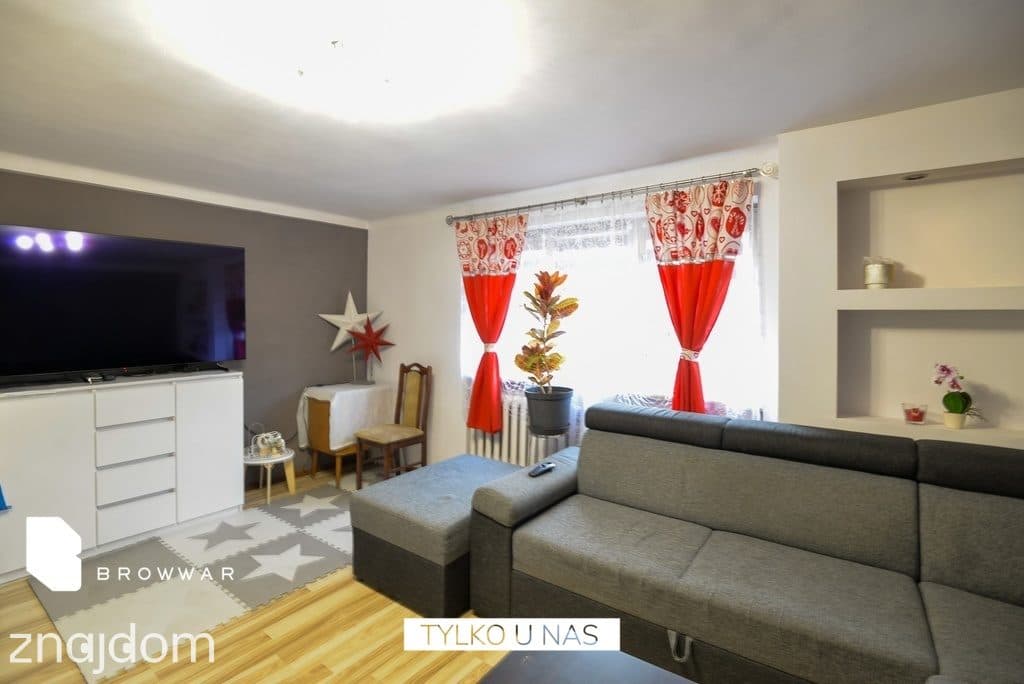 DOM DLA RODZINY | 2051 M² W CENTRUM ROKIETNICY - zdjęcie 12