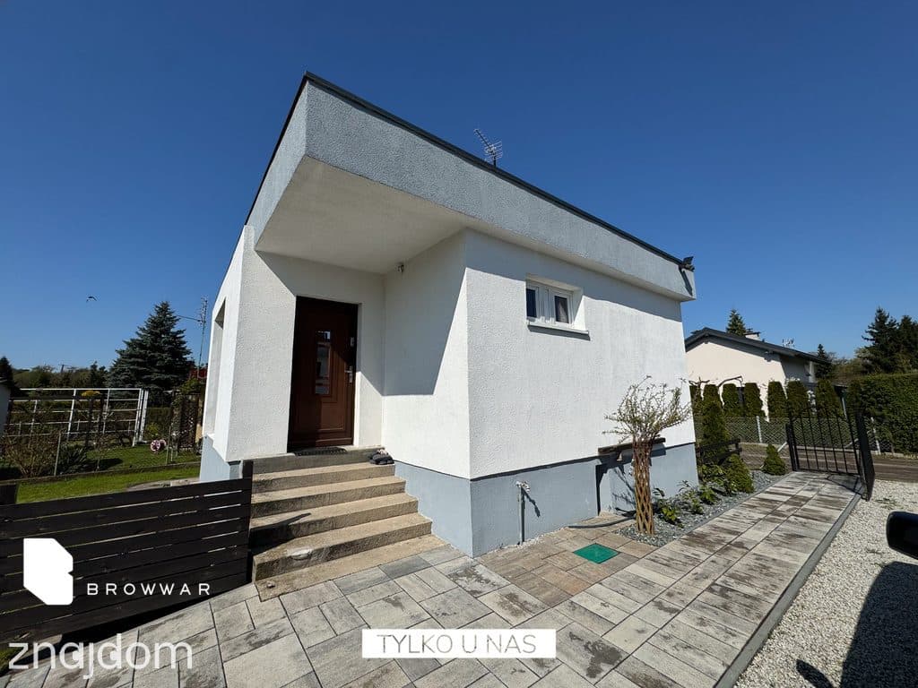 Całoroczna działka ROD z murowanym domkiem 45 m² - zdjęcie 4