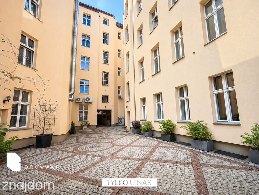 Przytulne mieszkanie z widokiem na Okrąglak - zdjęcie 17