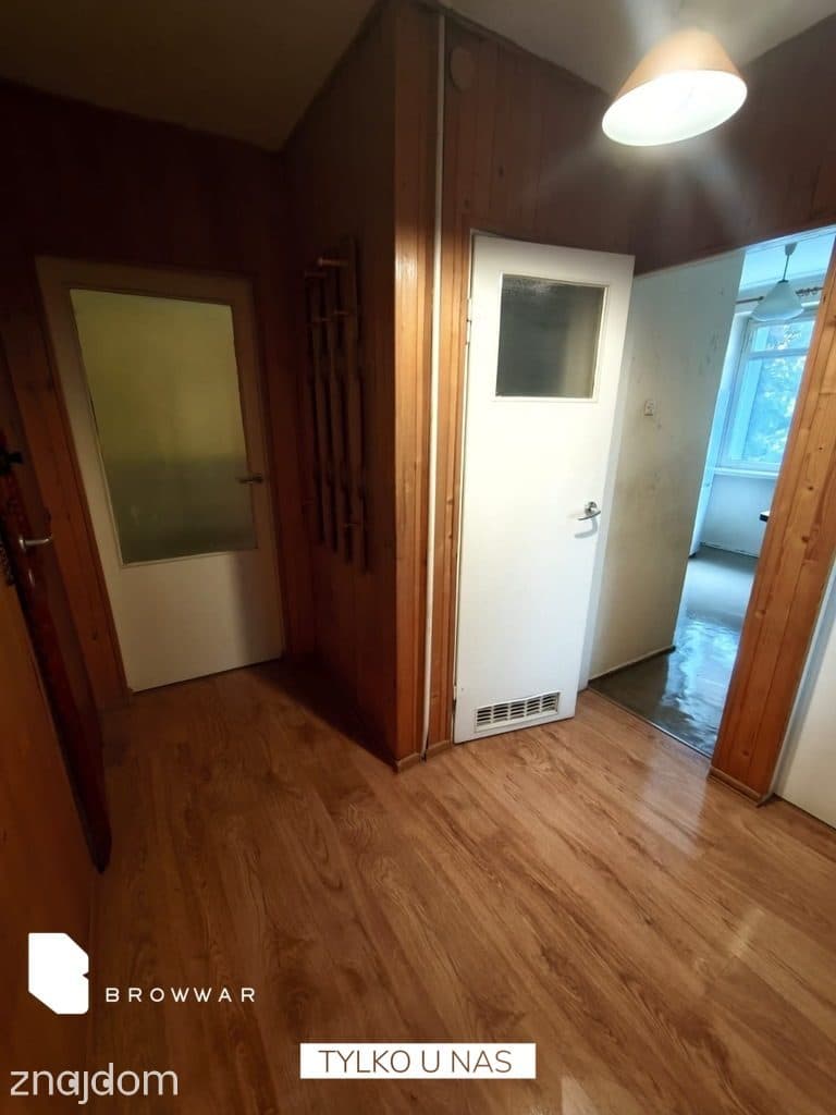 Wygodny układ, balkon i widok na zieleń - zdjęcie 8