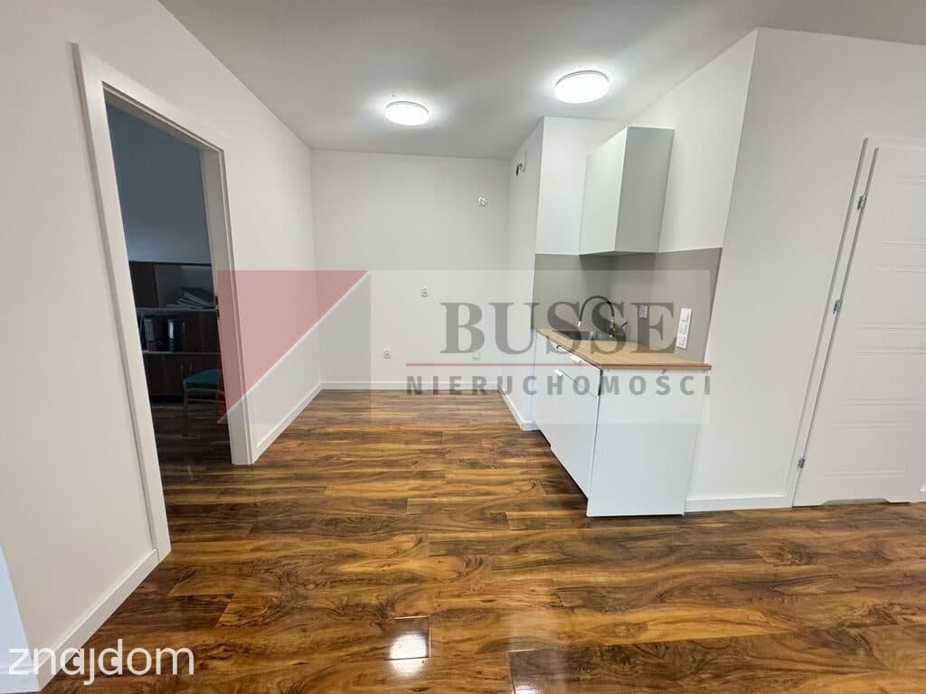 Stylowy lokal w sercu Reda City 3 pokoje 67m2 - zdjęcie 5