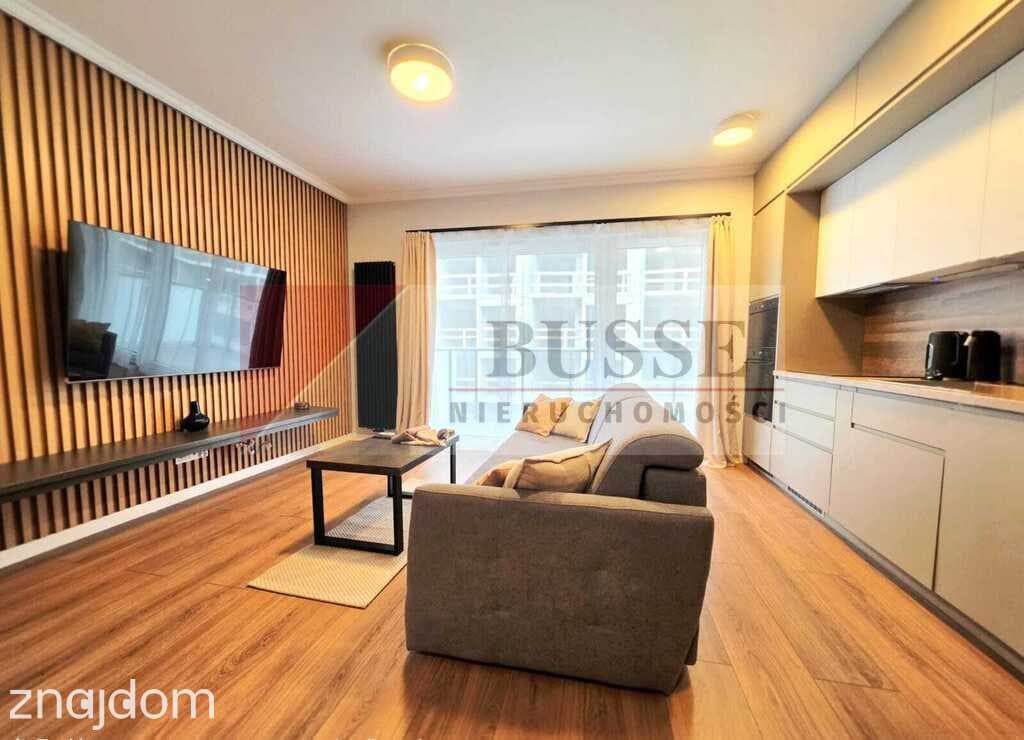 2 pokojowy apartament przy Bulwarach - stan idealny!