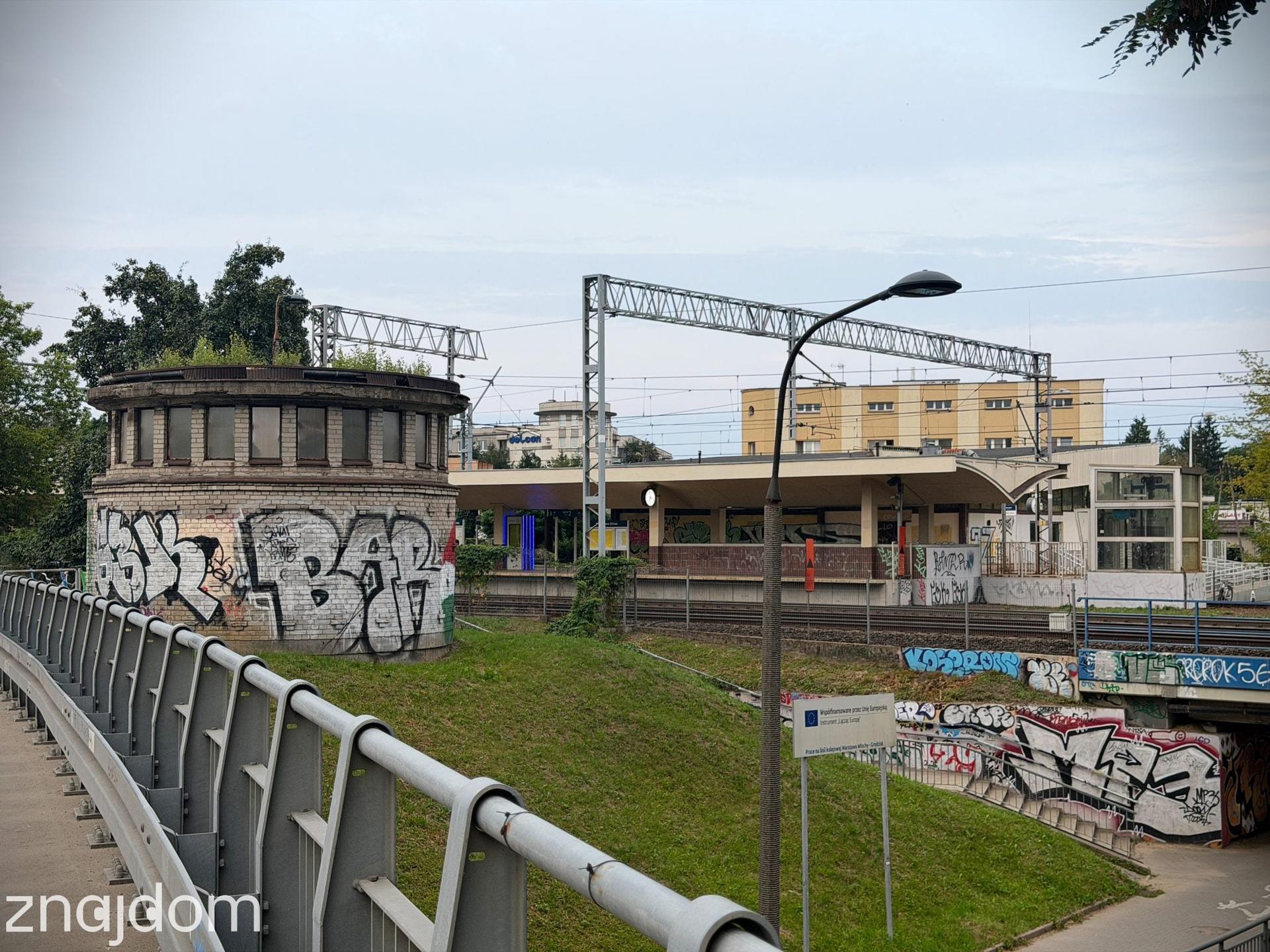 Stacja kolejowa Warszawa Ursus.
