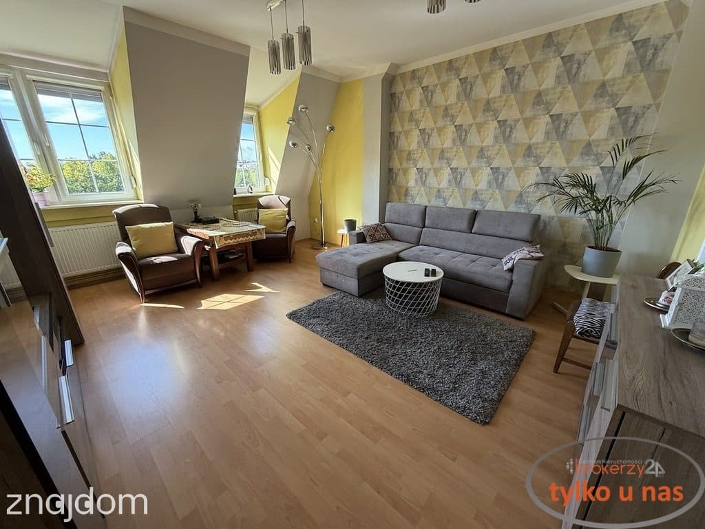 Klimatyczne 3pok. w centrum - 100m od Półwiejskiej - zdjęcie 2