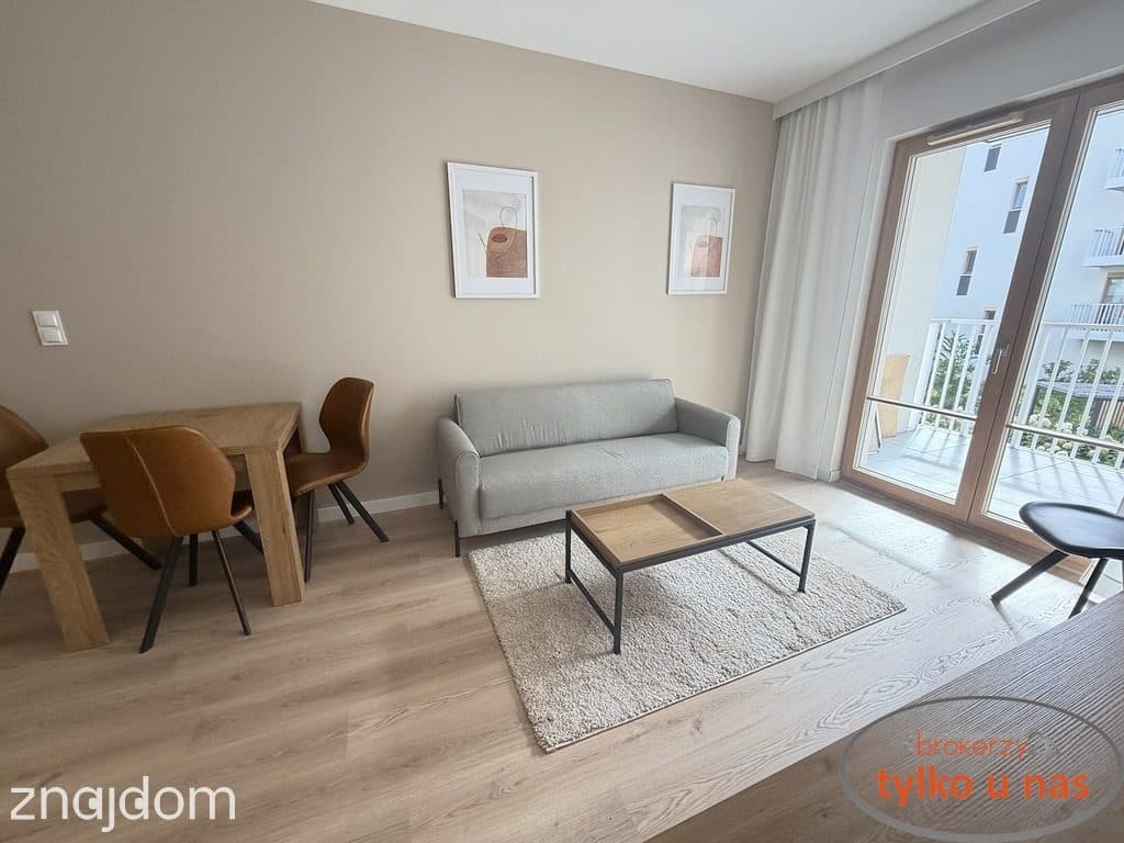 EXTRA NOWIUTKI APARTAMENT - ŁAZARZ KAWALERYJSKA 4 - zdjęcie 4
