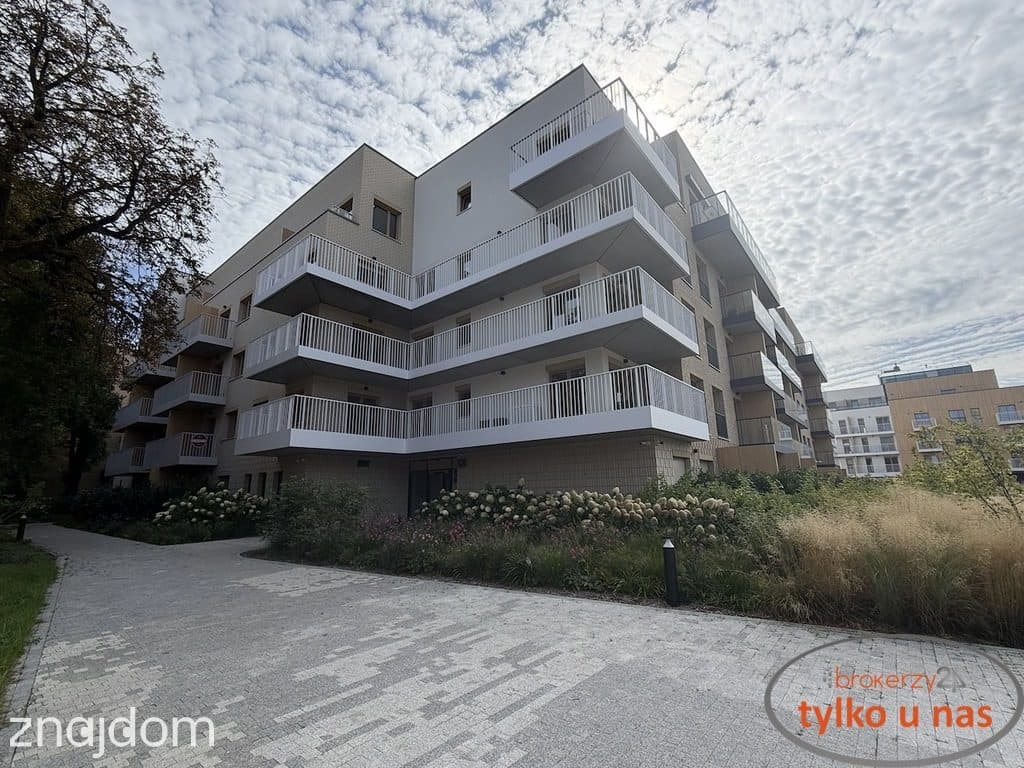 EXTRA NOWIUTKI APARTAMENT - ŁAZARZ KAWALERYJSKA 4 - zdjęcie 17