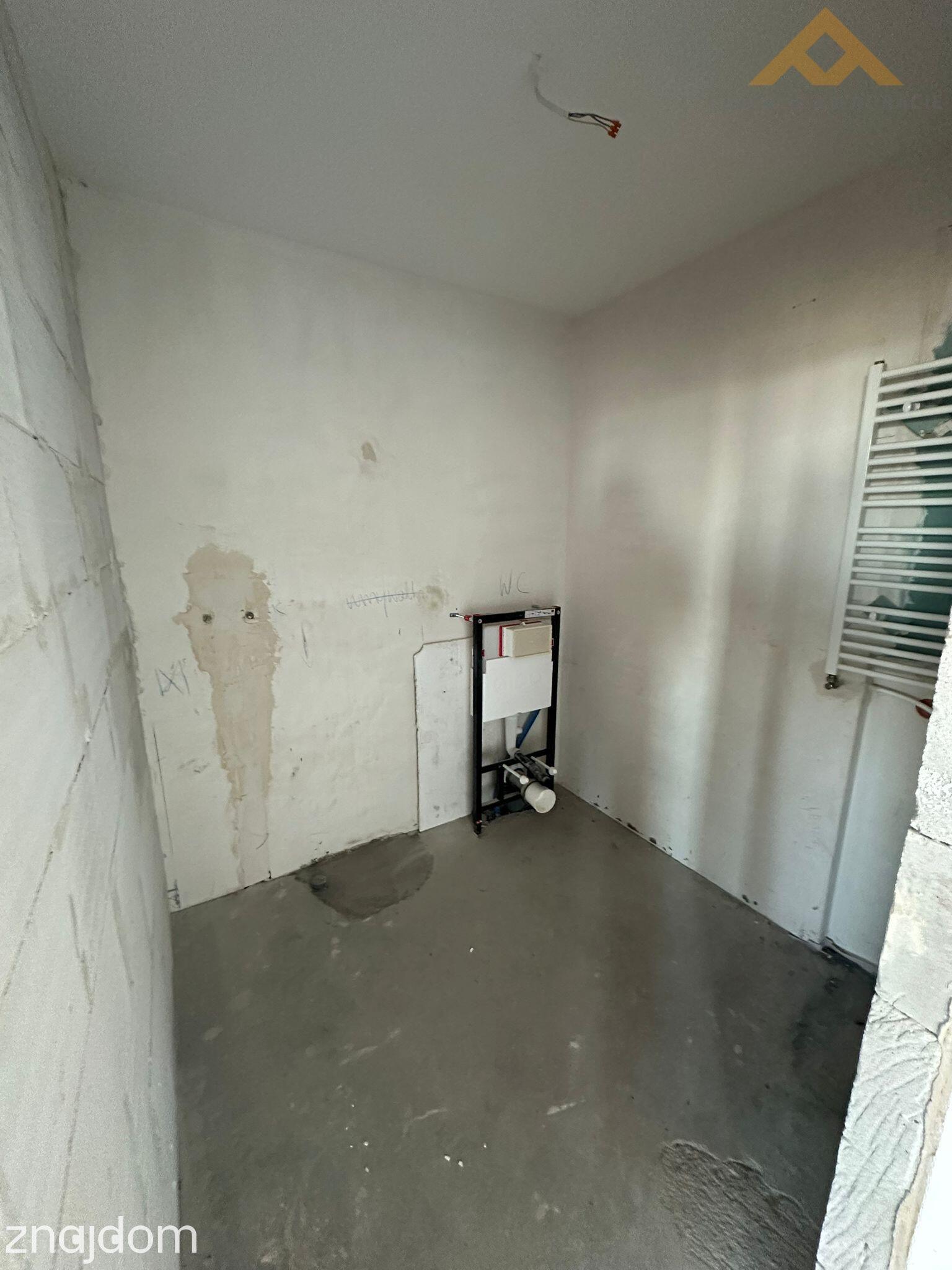 Dwupoziomowe 95 m² + taras 130 m² . Garaż . Możliwość 2 mieszkań . Barczewo ul. Magnacka - zdjęcie 7