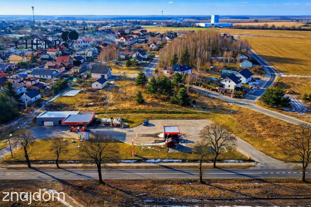 Działka mieszkaniowo-usługowa z MPZP - zdjęcie 3